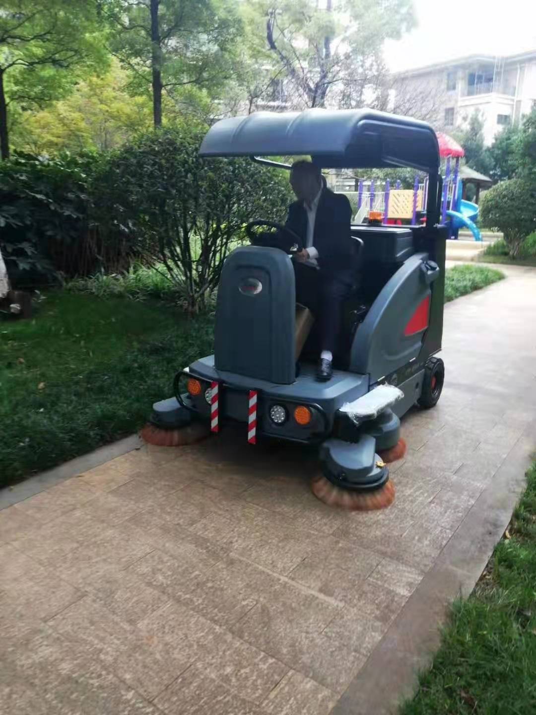 扫地机该如何选择？